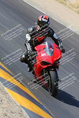 media/Nov-28-2022-Moto Forza (Mon) [[c5a51e62ca]]/A Group/Session 2 (Turn 12 Inside)/